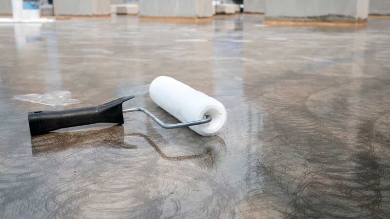 Travaux de peinture résine epoxy en Île-de-France